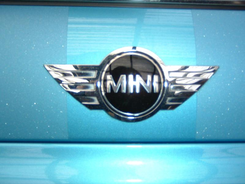 03-02-23_29 - MINI Rear Badge.JPG